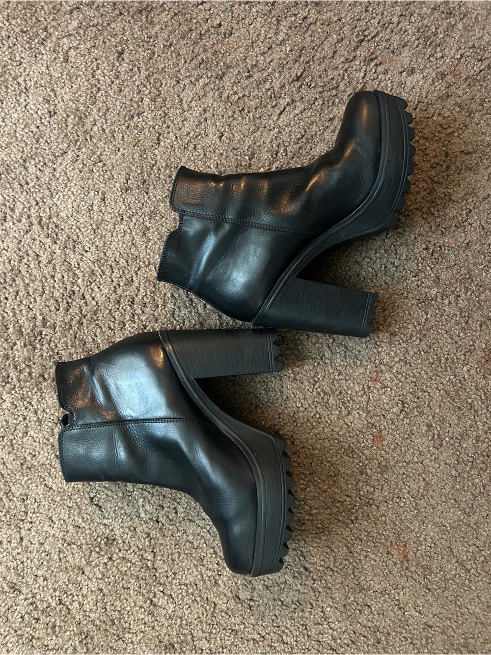 Steve Madden Black Leather Platform Heel Booties - Picture 2 of 5